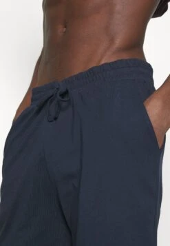 Pier One Pyjama - Dark Blue/Bordeaux -Modekledingwinkel 054dcd8e459c410aa898a7f88c95e5c4