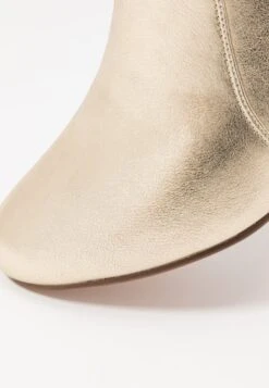 Anna Field Korte Laarzen - Gold 11 Anna Field Korte Laarzen - Gold -Modekledingwinkel 14e41325d2574209b00a9f7264f453bb
