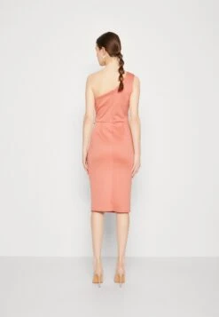 Wal G Wedding Marina Button Dress - Cocktailjurk - Pink 10 Wal G Wedding Marina Button Dress - Cocktailjurk - Pink -Modekledingwinkel 48c23044297b4f4c999e926d56c0575c