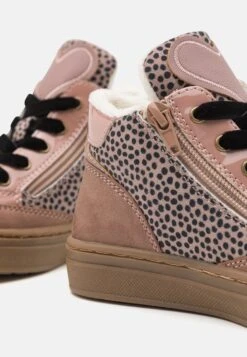 Friboo Sneakers Hoog - Pink -Modekledingwinkel 6b14b39dfe0a4097b65bc2fcd48482b4