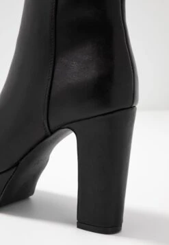 Anna Field Enkellaarsjes Met Hoge Hak - Black 11 Anna Field Enkellaarsjes Met Hoge Hak - Black -Modekledingwinkel 6f3444a6e01e46f1bcbf4ce977f92f9a