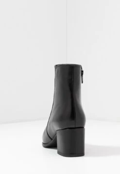 Anna Field Leather - Korte Laarzen - Black -Modekledingwinkel 728bd49fd0604d5f9c7b683a8852520a