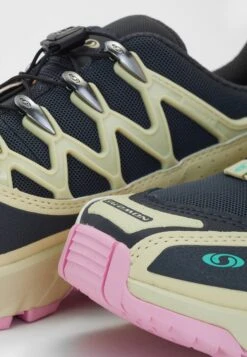 Salomon Acs + Unisex - Sneakers Laag - Ebony/Moss/Biscay Green -Modekledingwinkel ab864f5042ac4e0bb05a8223fa06ff6b