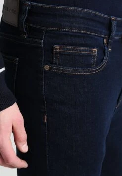 Pier One Basic - Straight Leg Jeans - Rinsed -Modekledingwinkel abcf0dd4e2f44f36b372d1a00b38a238