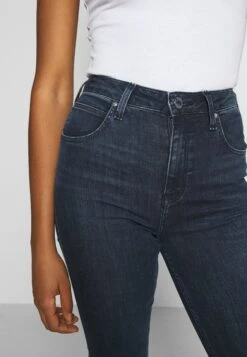 Lee Flare Bo - Flared Jeans - Clean Aurora -Modekledingwinkel b1db50b632b941f0864592b9590e213d