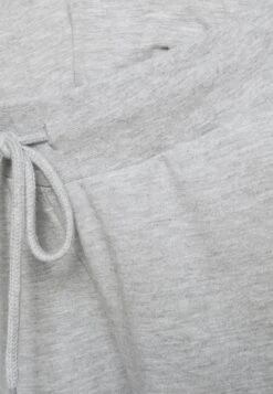 Slim Fit Joggers - Overbump - Trainingsbroek - Light Grey -Modekledingwinkel bdcb41bafe3945bd95f8e6c593930596