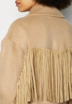 COLOURFUL REBEL Koko Fringe Coat - Mantel - Camel 13 COLOURFUL REBEL Koko Fringe Coat - Mantel - Camel -Modekledingwinkel bf055a151000427a8ad5d891d8341810