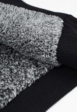 Slim Fit - Hoodie - Black -Modekledingwinkel c8f44c7015a04ab4b84fe27c9c9c59d5