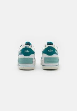 Nike Sportswear W Af1 Shadow - Sneakers Laag - Summit White/Mineral/Industrial Blue/Geode Teal/Sea Glass 11 Nike Sportswear W Af1 Shadow - Sneakers Laag - Summit White/Mineral/Industrial Blue/Geode Teal/Sea Glass -Modekledingwinkel d2847e1207b24036a5a3553b2948e86b