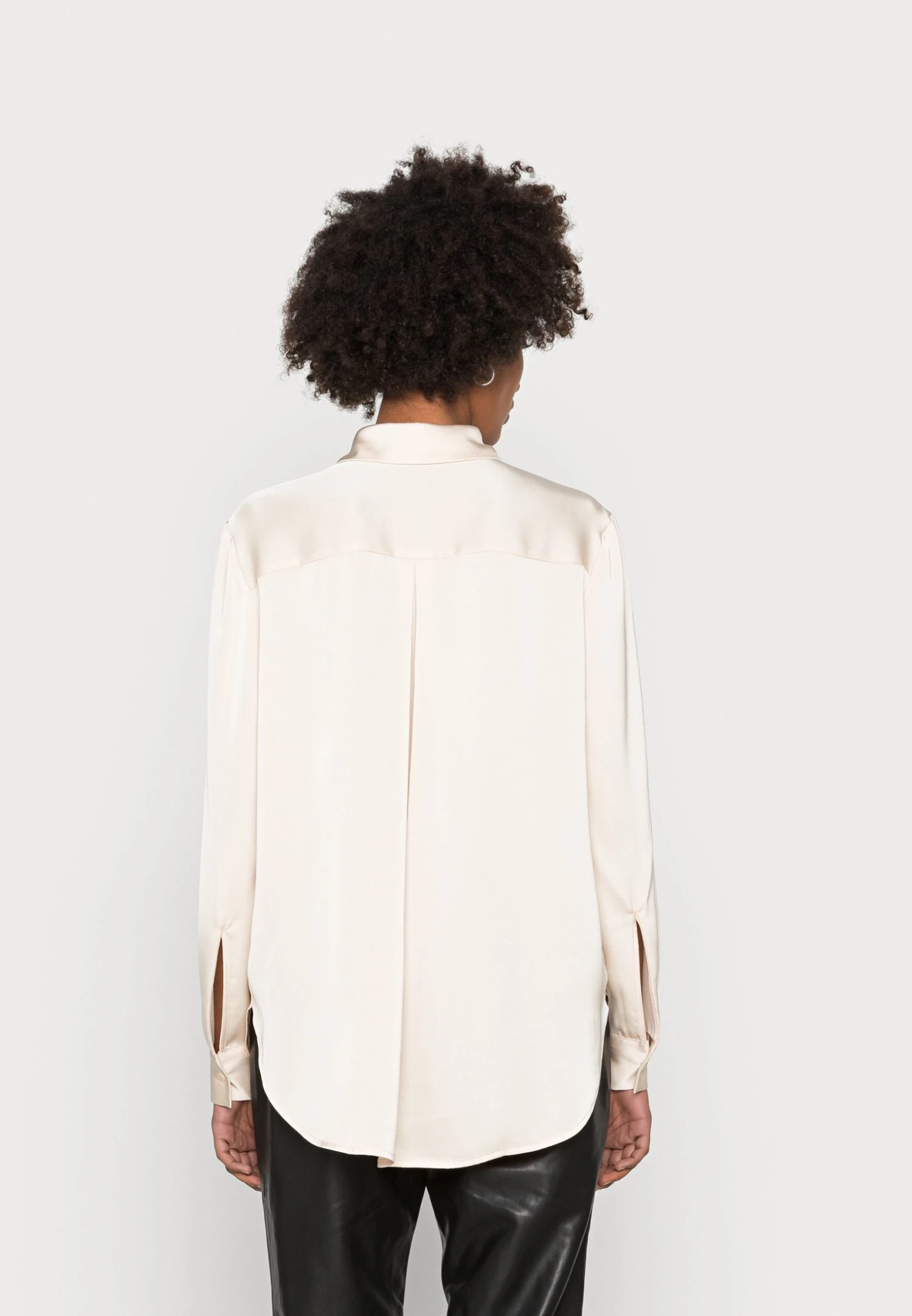 Anna Field Overhemdblouse - Nude 5 Anna Field Overhemdblouse - Nude - Afbeelding 3