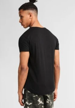 Pier One Garment Tee - T-Shirt Basic - Black 10 Pier One Garment Tee - T-Shirt Basic - Black -Modekledingwinkel d6602250572043e18ca408482080235f
