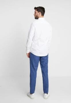 Pier One 2 Pack - Zakelijk Overhemd - White -Modekledingwinkel fe3882eaf28b48838ea76cbb4b0ad904